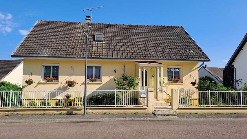 Casa de vacaciones para 8 personas, con jardín - 1