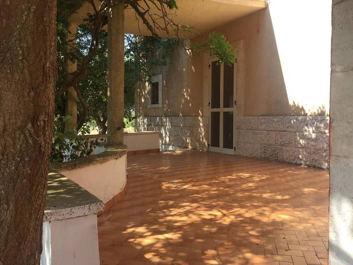 Casa vacanza per 5 persone, con terrazza e giardino nonché panorama, con animali domestici a Turi