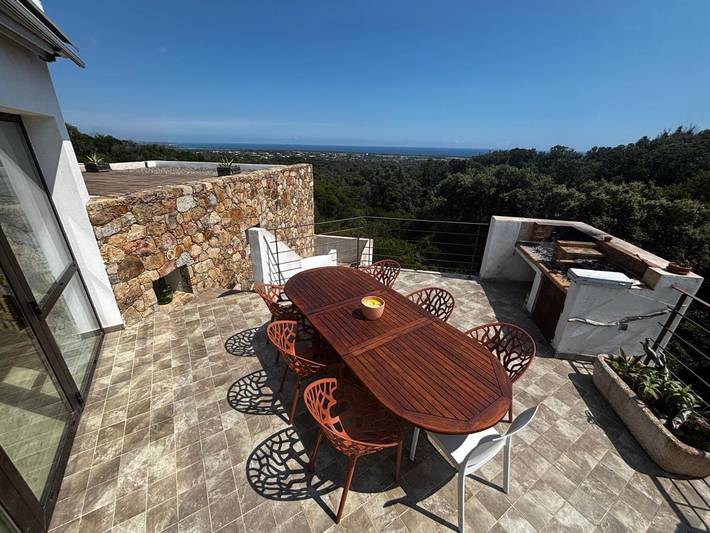 Villa per 10 persone, con giardino e piscina nonché panorama, con animali domestici in Solaro