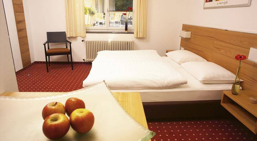 Doppelzimmer mit Dusche, Wc in Golling an der Salzach, Tennengau