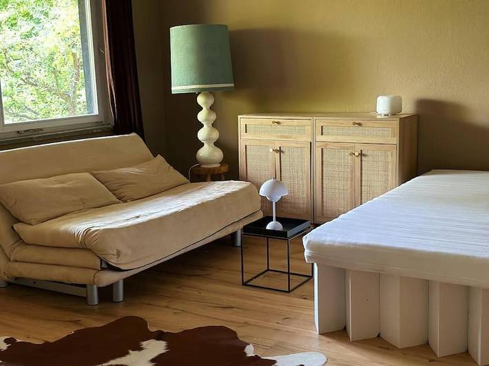 Ferienhaus für 4 Personen, mit Balkon und Terrasse sowie Garten und Pool