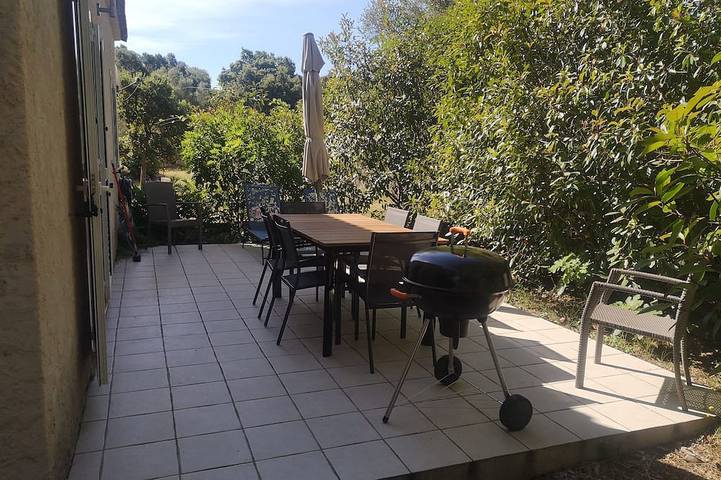 Maison de vacances pour 4 personnes, avec terrasse et jardin, animaux acceptés - 1
