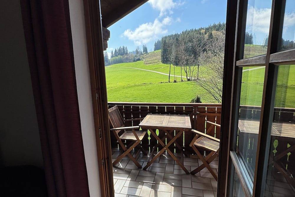 Ganze Wohnung, Rietzlerhof Fewo 1 in Seeg, Bayerisch Schwaben