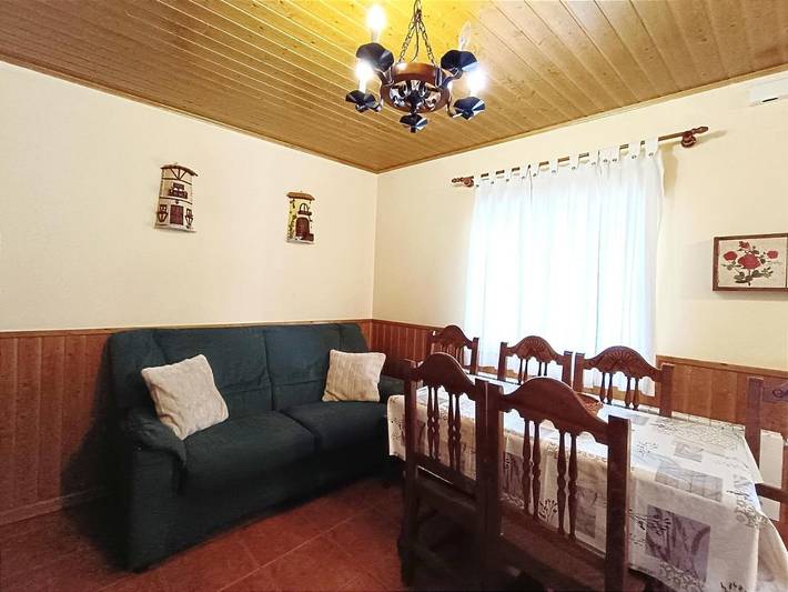 Casa rural para 5 personas, con vistas y terraza, Se admiten mascotas en Solosancho - 3
