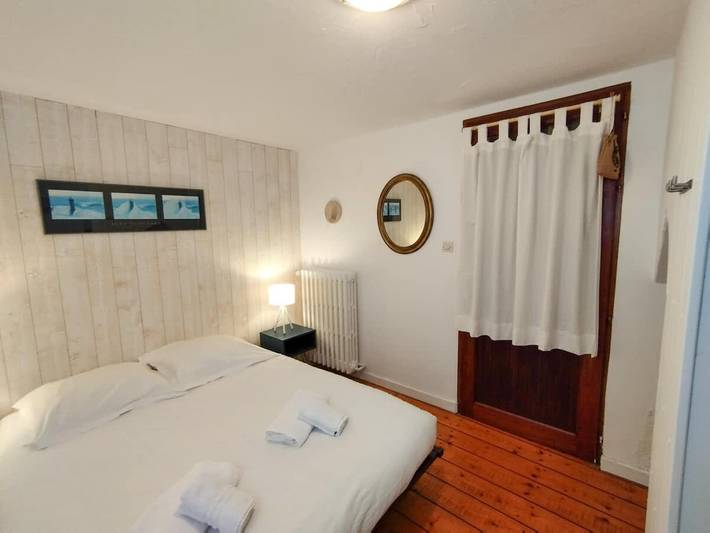 Gîte pour 5 personnes, avec jardin et terrasse à Saint-Pabu - 3