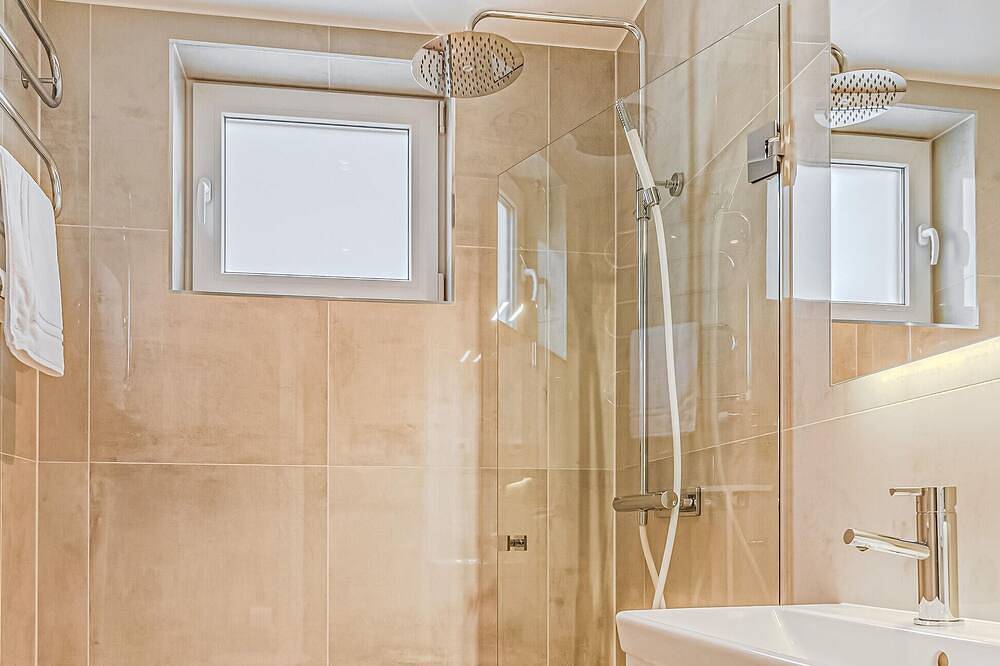 Ganze Wohnung, Gemütliche 1-Zimmer-Wohnung in Huskvarna in Huskvarna, Jönköping