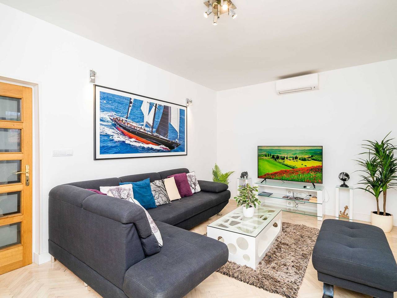 Holiday Home King - Four Bedroom House with Terrace in Dubrovnik, Grad Dubrovnik