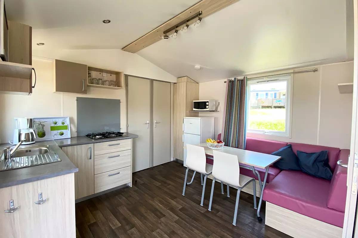 Wohnwagen für 4 Personen mit Pool in Orsingen-Nenzingen, Landkreis Konstanz