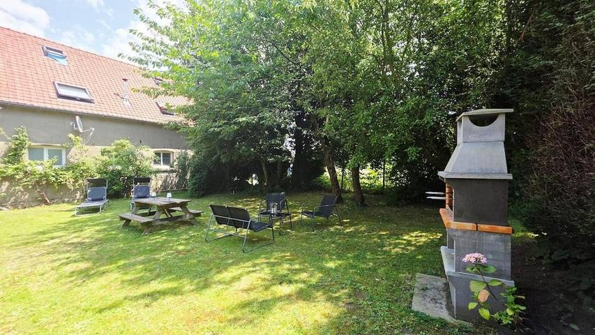 Appartement de vacances pour 4 personnes, avec Jacuzzi et Jardin ainsi que Sauna et Vue dans Hardinghen