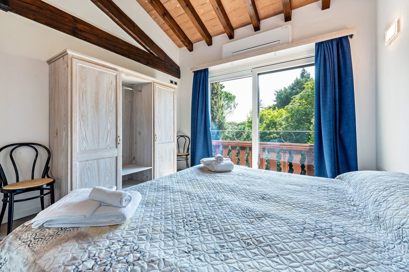 Appartamento intero, Appartamento sul lago "Al Segnavento Fasanella" con piscina, Wi-Fi e giardino in Maderno, Toscolano-Maderno