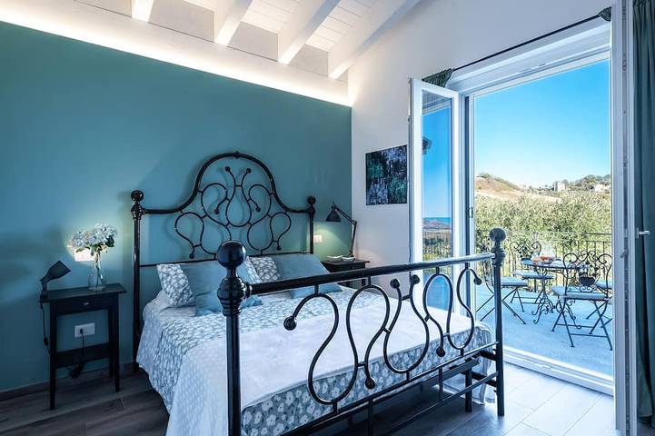 Dimora Campo delle Mura 4+2, Emma Villas in Acquaviva Picena, Riviera delle Palme