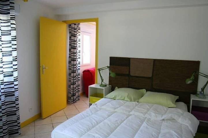 Location de vacances pour 5 personnes, avec terrasse et jardin à Évenos - 2