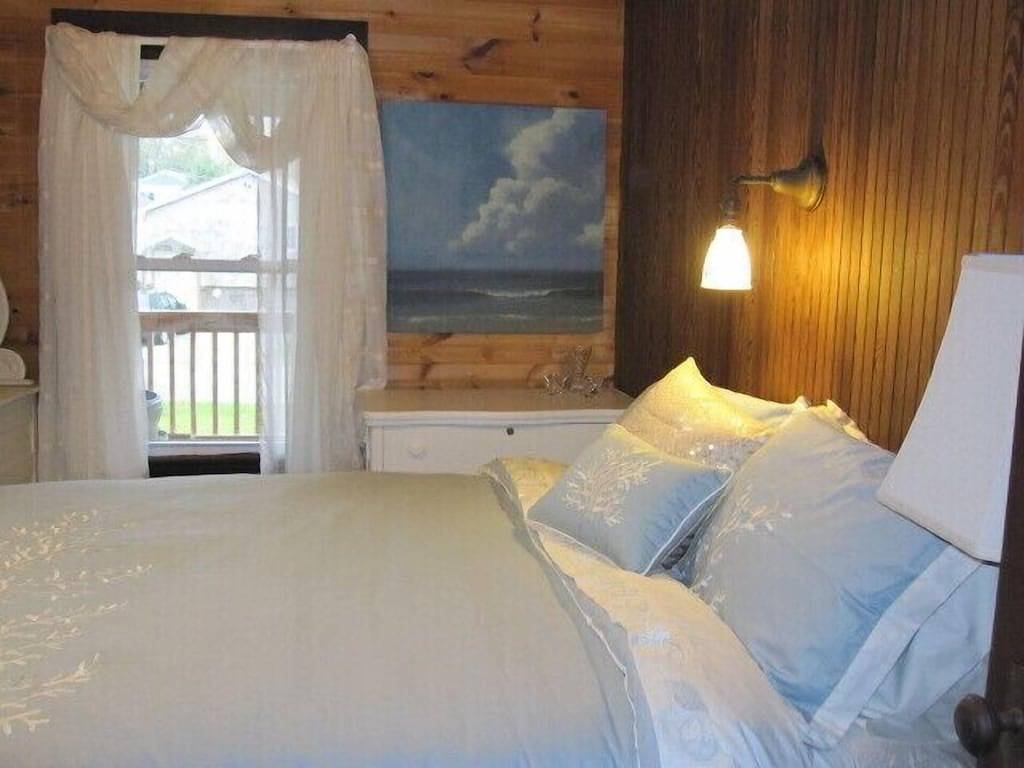 Labor Day zur Verfügung - Relax Swim eine Bootsfahrt Essen Sie zu viel Golf viel Spaß in Newport County