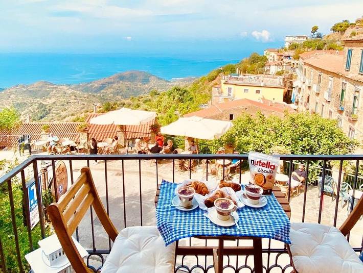 B&b per 2 persone, con Balcone e Terrazza nonché Panorama a Pollica