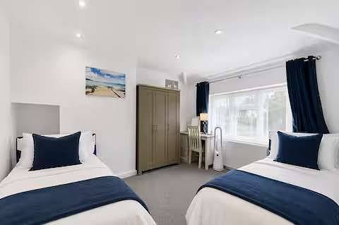 Nottingham Home 4 Bedrooms sleeps 7 city hospital in Nottingham, East Midlands