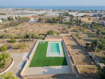 Villa for 10 Guests in Ragusa, Ragusa Province, Picture 2
