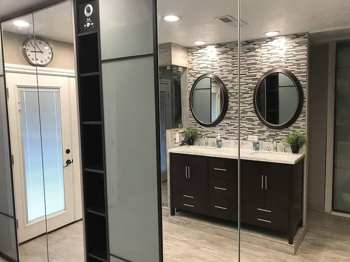 Vacation rental for 15 people, with balcony and sauna as well as yard in Utah County