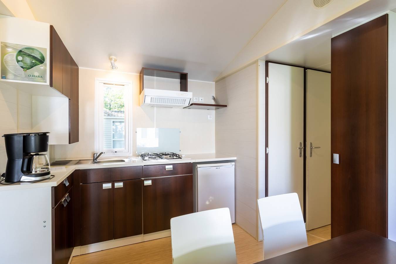 Mobilheim 'Du Soleil' mit Gemeinschaftspool, privater Terrasse und Wi-Fi in Saint-Pompont, Périgord Noir