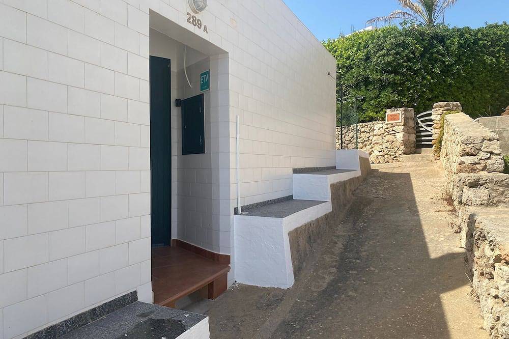 Apartamento entero, Apartamento de 3 dormitorios en Na Macaret, 289A in Coves Noves, Es Mercadal