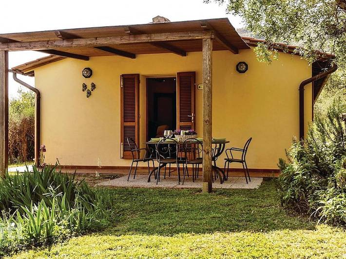 Casa vacanza per 6 persone, con balcone/terrazza e piscina nonché terrazza a Calci