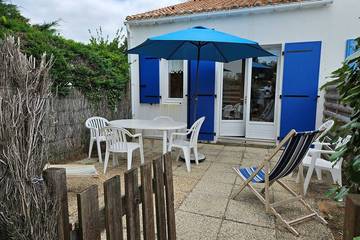 Location de vacances pour 4 personnes, avec terrasse, animaux acceptés dans Plage des Chardons