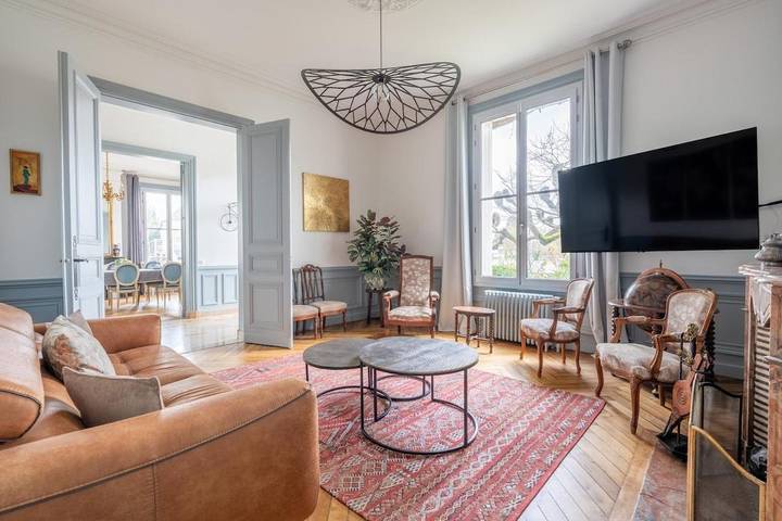 Location de vacances pour 14 personnes, avec jardin et vue dans Donjon de Montrichard