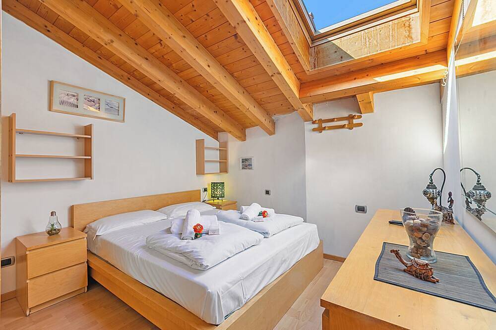 Ganze Wohnung, Torbole On the Moon, Torbole sul Garda, Italy in Torbole, Nago-Torbole