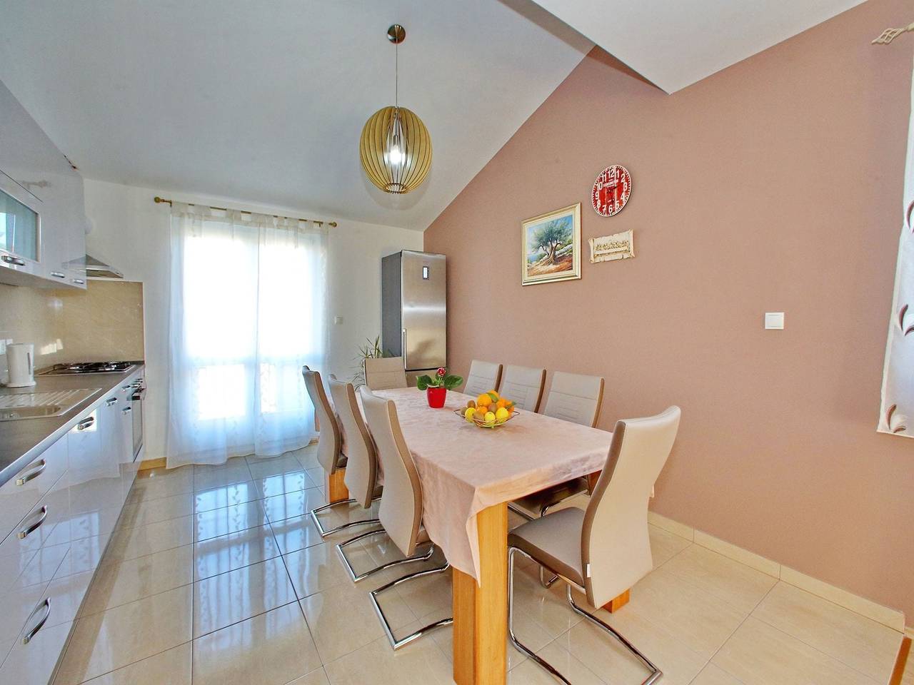 Ganze Wohnung, Wohnung in Bibinje nahe Kiesstrand in Bibinje, Zadar