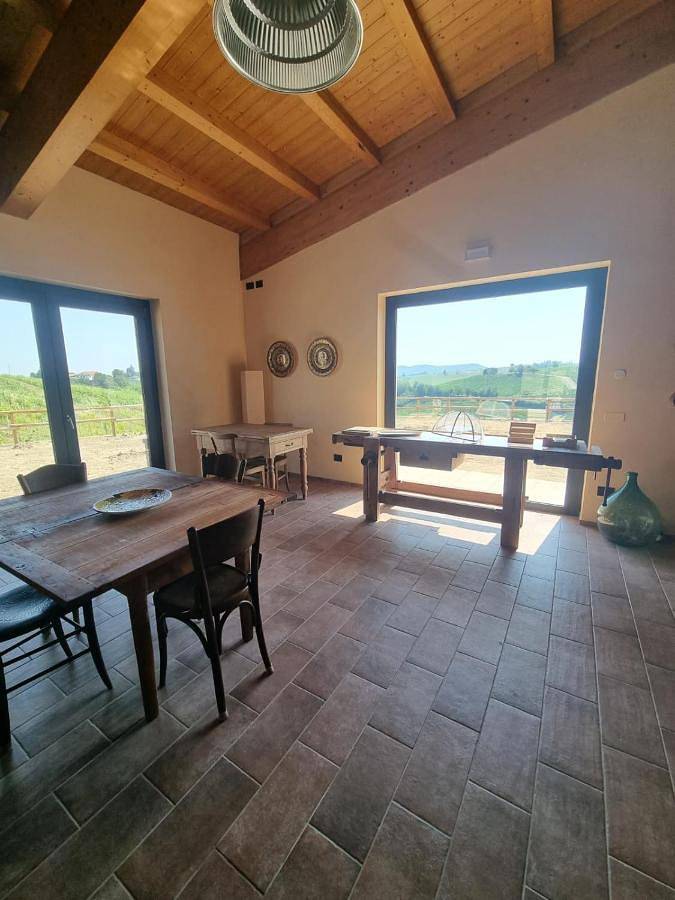 Chambre d’hôte pour 2 personnes, avec Terrasse ainsi que Jardin et Vue à Nizza Monferrato - 4