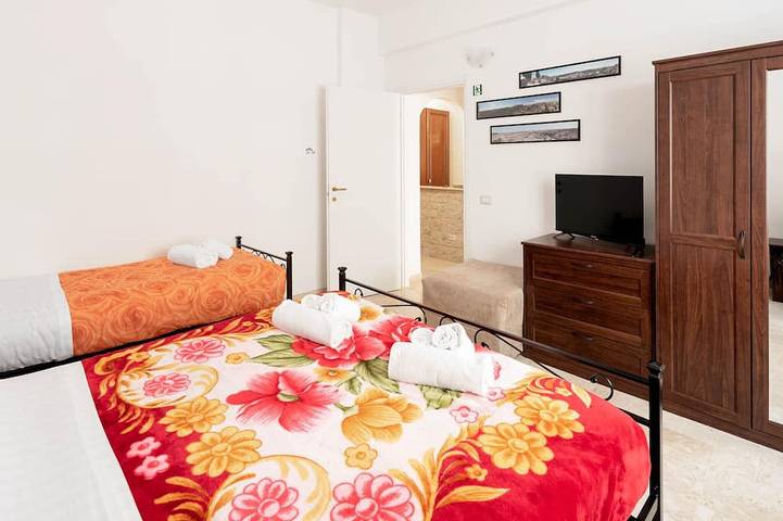 Apartamento entero, Spallanzani-San Camillo, apartment for 4 people in Roma, Provincia de Roma