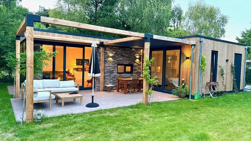 Ferienhaus für 4 Personen, mit Terrasse und Garten in De Koog