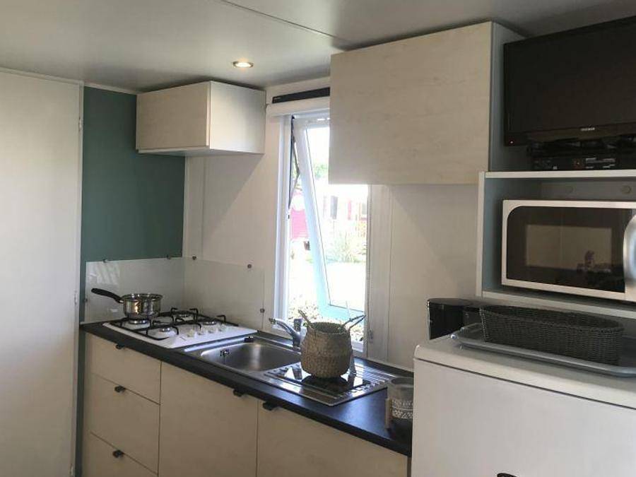 Camping L' International Erromardie - Mobilhome 4 personnes - C-Adriatique 2 chambres in Saint-Jean-de-Luz, Région de Bayonne