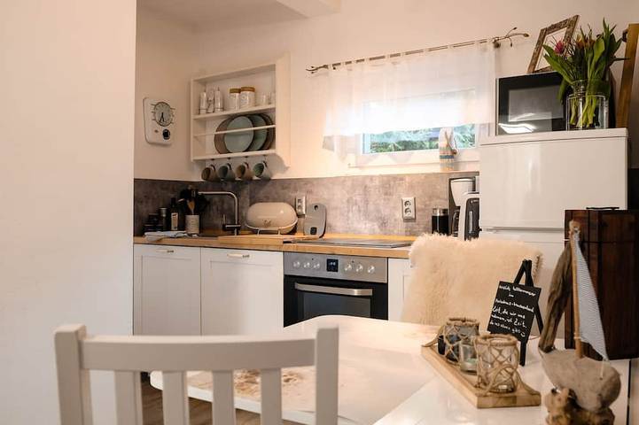 Ferienhaus für 3 Personen, mit Terrasse und Sauna sowie Garten - 1