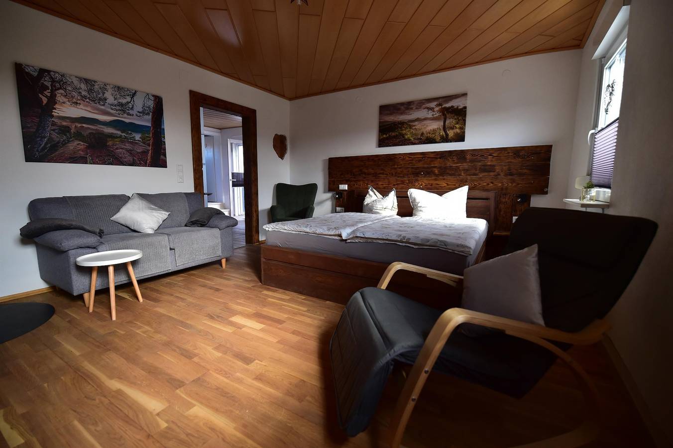 Ganze Ferienwohnung, Appartement/Fewo, Dusche, Wc, Terrasse in Busenberg, Landkreis Südwestpfalz