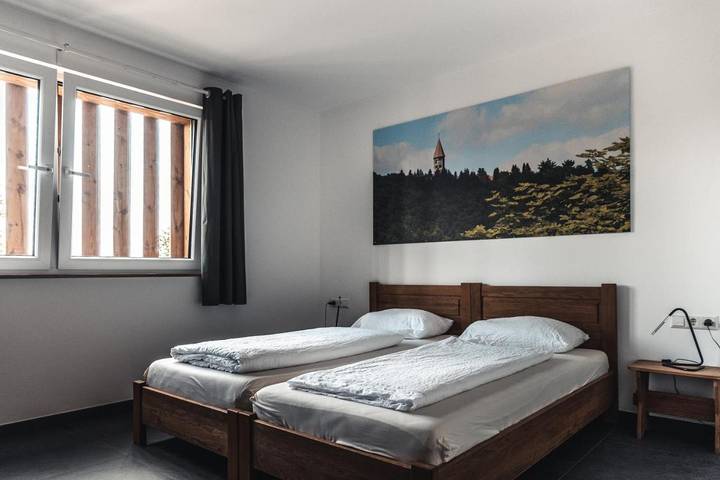 Hôtel pour 2 personnes, avec Terrasse ainsi que Jardin et Vue dans Munshausen