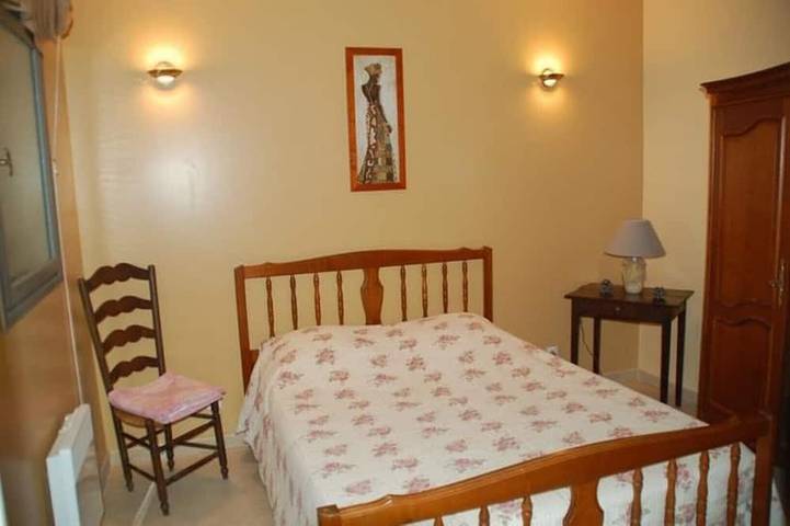 Location de vacances pour 6 personnes, avec jardin à Callas - 3