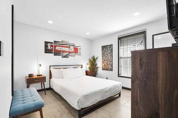 Vacation Rental for 4 Guests in Middle River, Wilton Manors, Picture 1