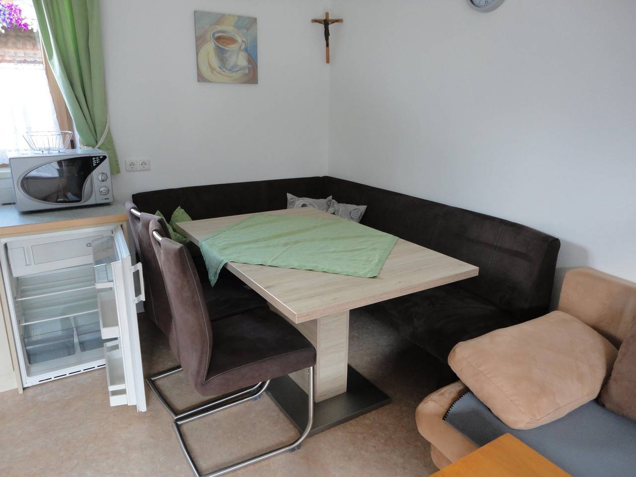 Ganze Ferienwohnung, Appartement/2 Schlafräume/Dusche, Wc in Schwendt, Kaisergebirge