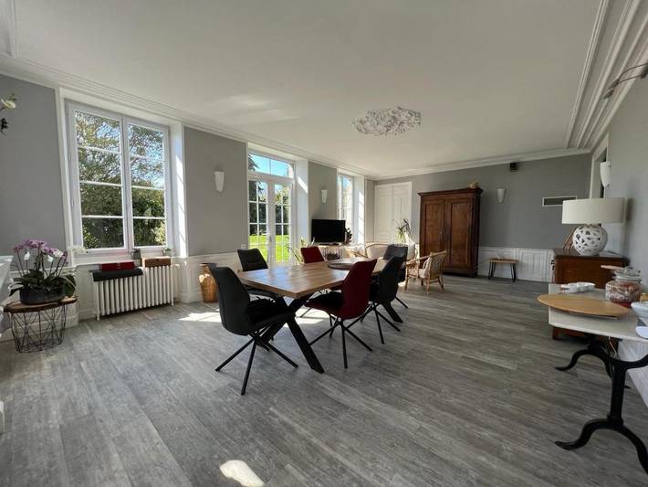 Location de vacances pour 15 personnes, avec jacuzzi et jardin dans Tessy-Bocage - 2