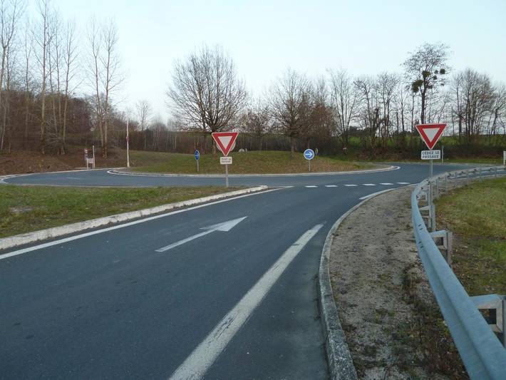 Chambre d’hôte pour 2 personnes, avec vue et terrasse ainsi que piscine et jardin en Corrèze - 3