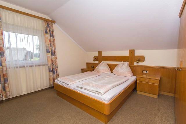 Doppelzimmer ohne Balkon in Karawanken und Bachergebirge, Villach