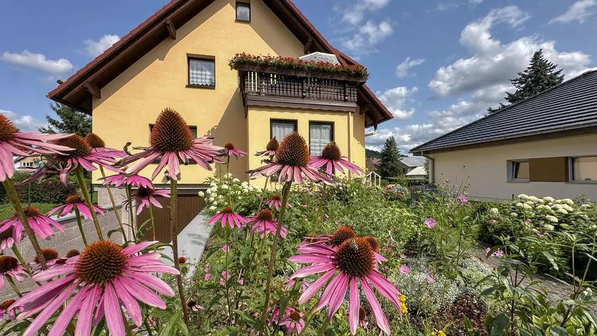 Ferienwohnung für 4 Personen, mit Garten in Floh-Seligenthal