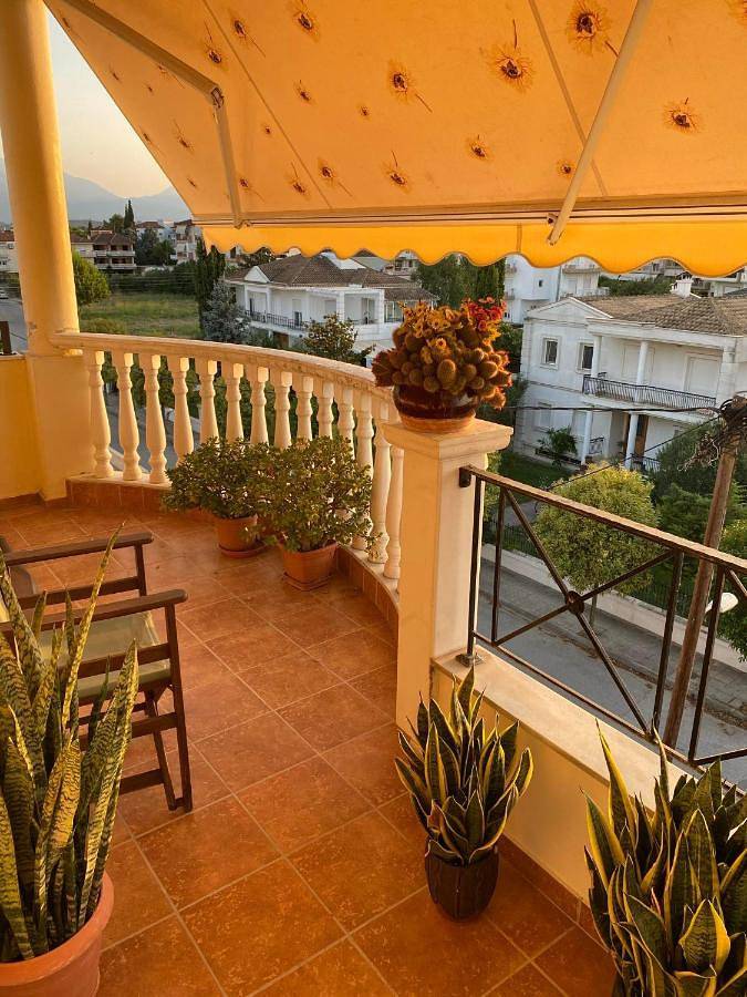 Ferienwohnung für 5 Personen, mit Terrasse und Ausblick - 1
