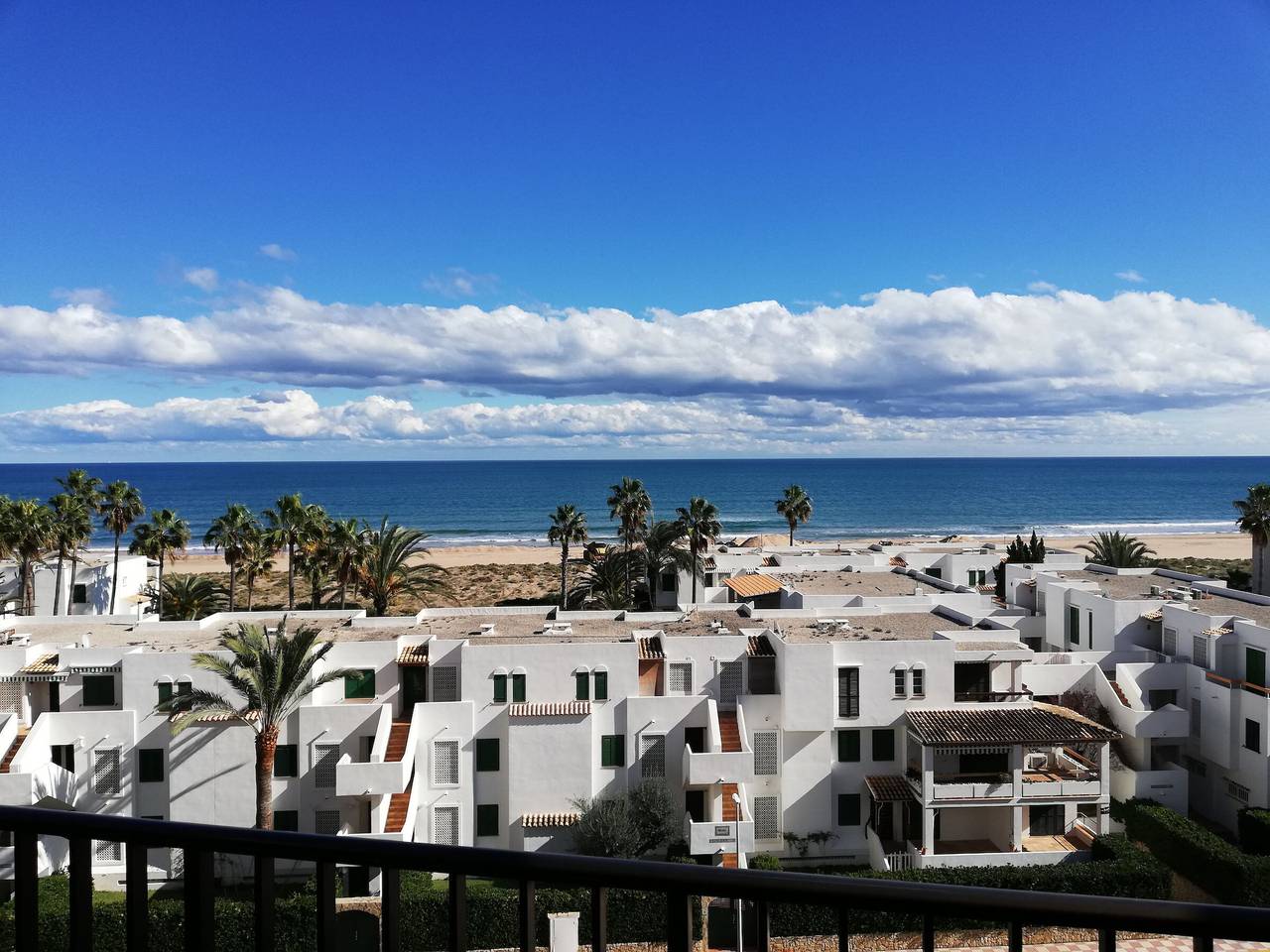 Ganze Wohnung, Familienapartment nahe dem Strand mit Gemeinschaftspool und Parkplatz in Xeraco in Platja de l'Ahuir (Gandia), Xeraco