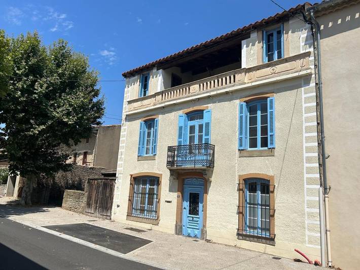 Chambre d’hôte pour 2 personnes, avec piscine ainsi que jardin et vue