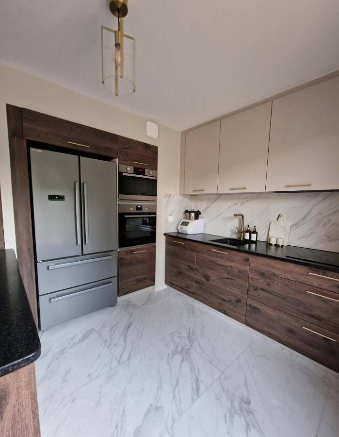 Location de vacances pour 11 personnes, avec jardin ainsi que sauna et jacuzzi à Savigné-l'Évêque - 4
