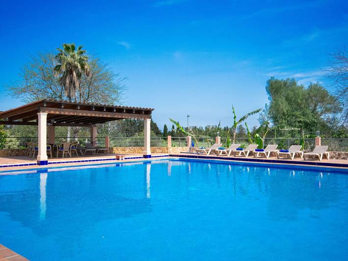 Finca für 9 Personen, mit Ausblick und Pool sowie Terrasse und Garten, kinderfreundlich in Llubí - 2