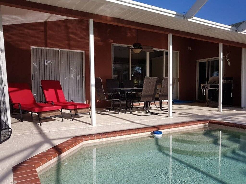Stunning Sandpiper Bay Home. Heated Pool and Spa. in Port St. Lucie, St. Lucie County