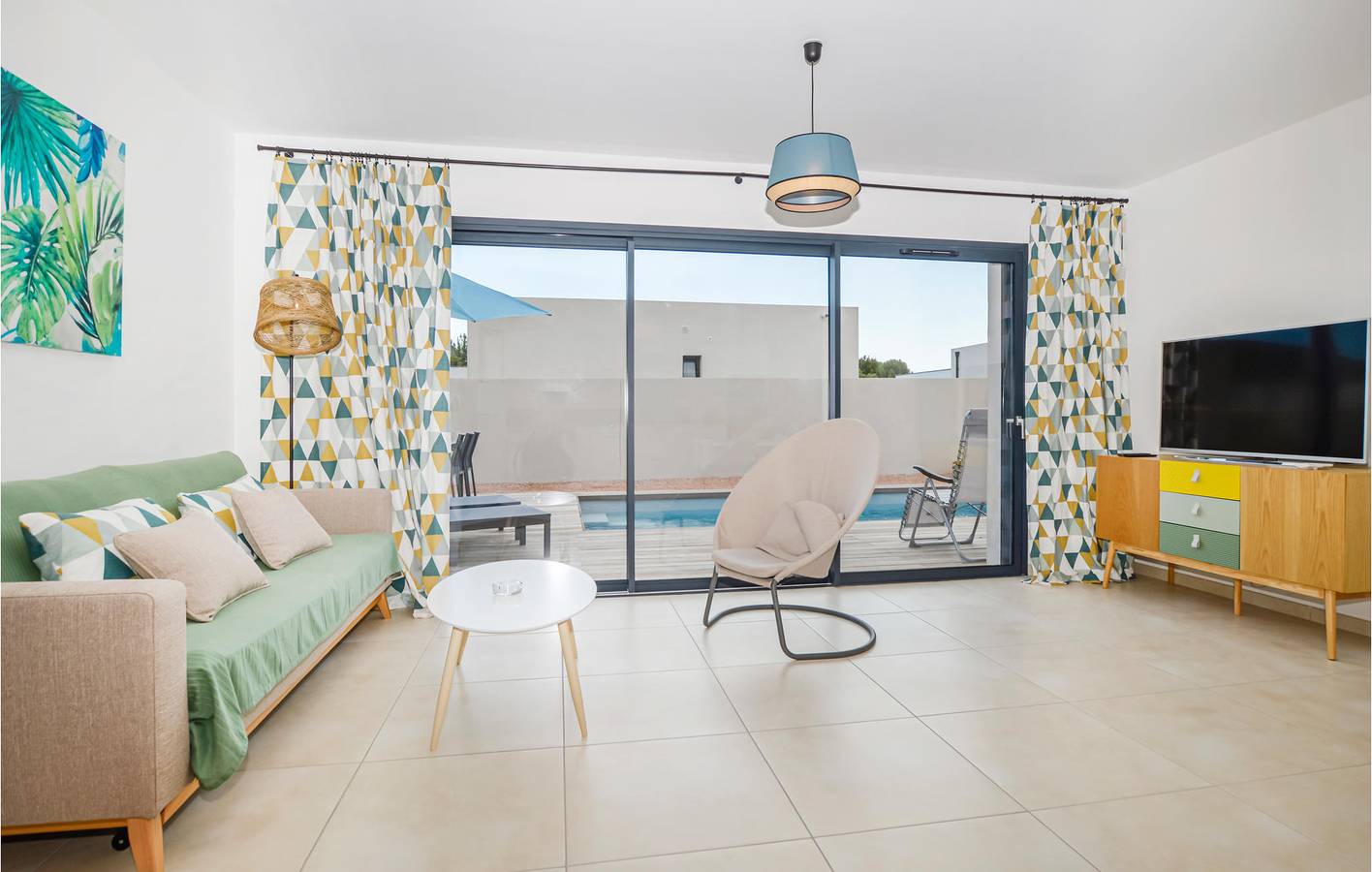 Gezellig appartement met zwembad en terras, 1,5 km van het strand in Lecci, Sartène en omgeving