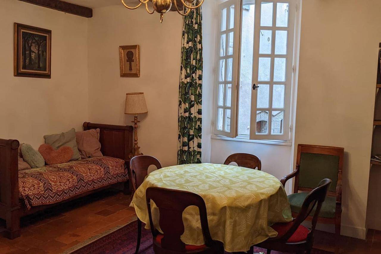 Appartement entier, Les gites d'intervalles in Entrevaux, Région Castellane